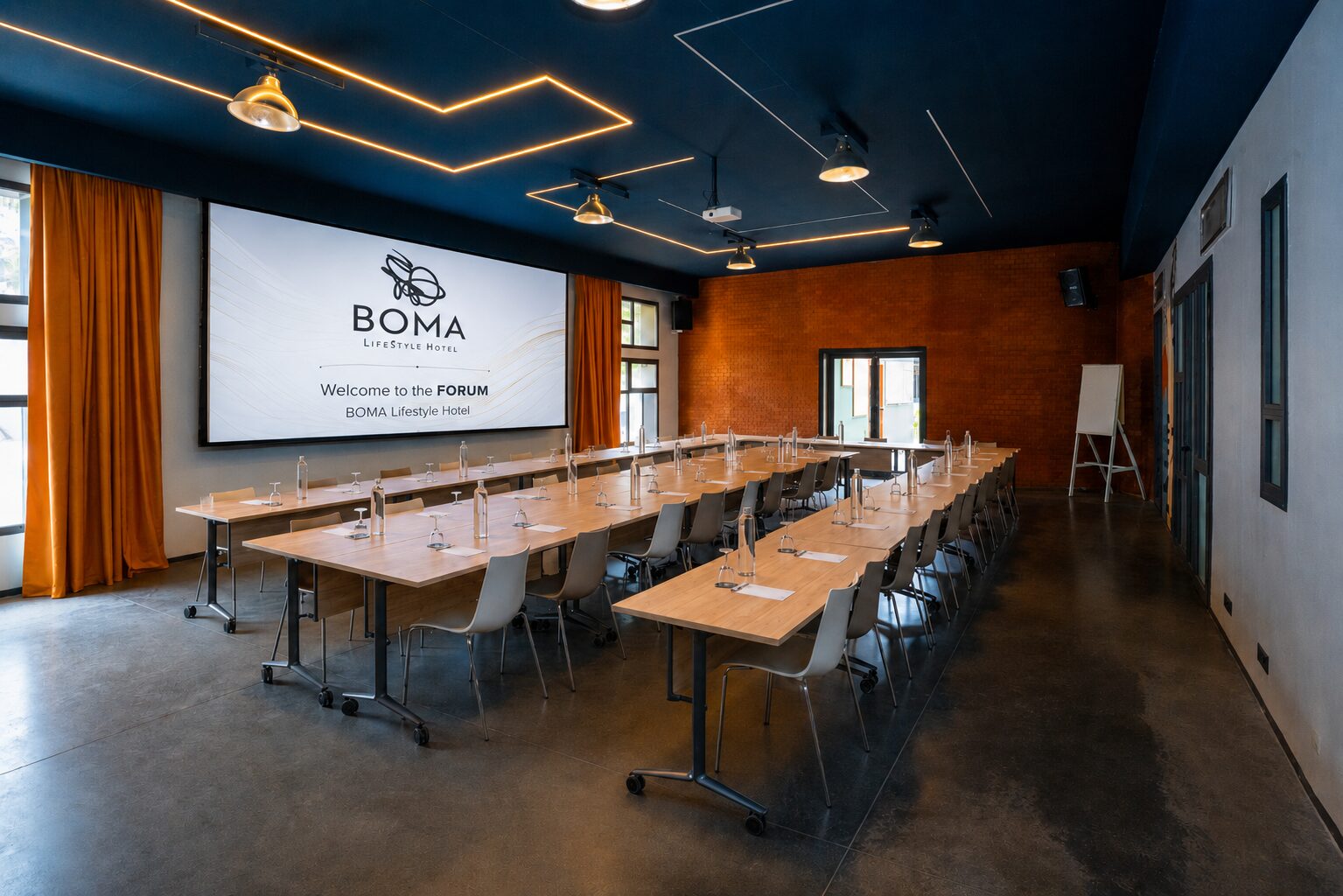 Salle de séminaire Forum BOMA Dakar — espace événementiel Ngor Almadies
